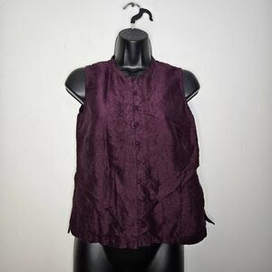 Eileen Fisher 100% Silk Crinkle Blouse Size XS Button Up Sleeveless Purple Top